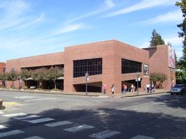 File:California State Railroad Museum in Sacramento.jpg File:California State Railroad Museum in Sacramento.jpg