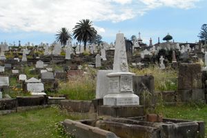 File:Waverly cemetery Sydney.jpg File:Waverly cemetery Sydney.jpg