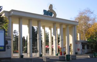 File:Wroclaw ZOO nowe wejscie.jpg File:Wroclaw ZOO nowe wejscie.jpg