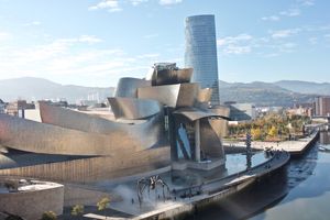 File:Museo Guggenheim, Bilbao (31273245344).jpg File:Museo Guggenheim, Bilbao (31273245344).jpg