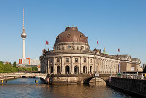 File:Berlin Museumsinsel Fernsehturm.jpg File:Berlin Museumsinsel Fernsehturm.jpg