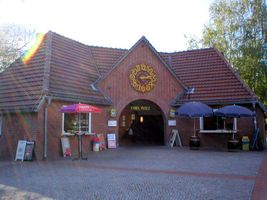 File:U-Bahn Berlin U3 Thielplatz.jpg File:U-Bahn Berlin U3 Thielplatz.jpg