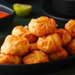 FRIED MOMOS