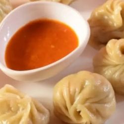 STEAMED MOMOS