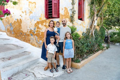 Katerina Drouka | Outdoor family photography in Athens – natural and vibrant photos your family will cherish 