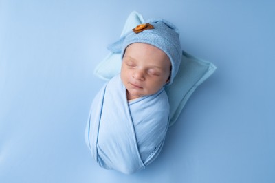 Όλα τα μικρά του θαύματα, ένα-ένα αποτυπωμένα με αγάπη. Newborn Photoshooting από την Κατερίνα Δρούκα – Αθήνα.