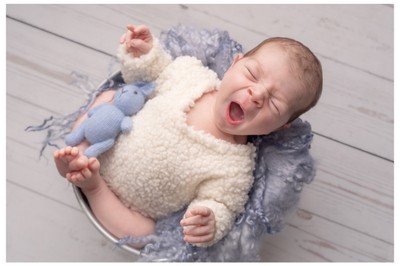 Όλα τα μικρά του θαύματα, ένα-ένα αποτυπωμένα με αγάπη. Newborn Photoshooting από την Κατερίνα Δρούκα – Αθήνα