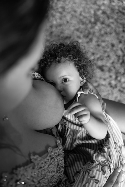 Mon petit Bebe – portraits d’enfants pleins de lumière, de douceur et d’authenticité à travers toute l’Attique.