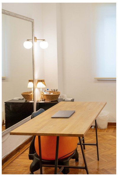 φωτογράφηση μωρού Αθήνα, Mon Petit Bébé Κατερίνα Δρούκα, studio details, newborn props Athens.