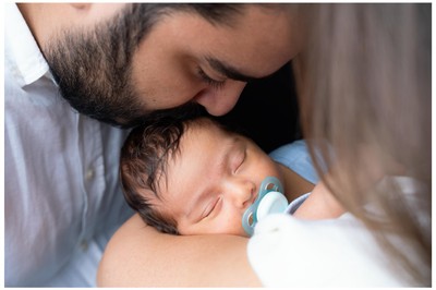 Family photography in Athens at Mon Petit Bébé Studio.