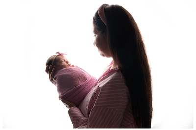 Μικρές λεπτομέρειες που αξίζει να κρατήσουν για πάντα. Καλλιτεχνική φωτογράφηση νεογέννητων από την Κατερίνα Δρούκα – Mon Petit Bébé, Αθήνα.