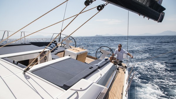 S/Y Forkys exterior design 3