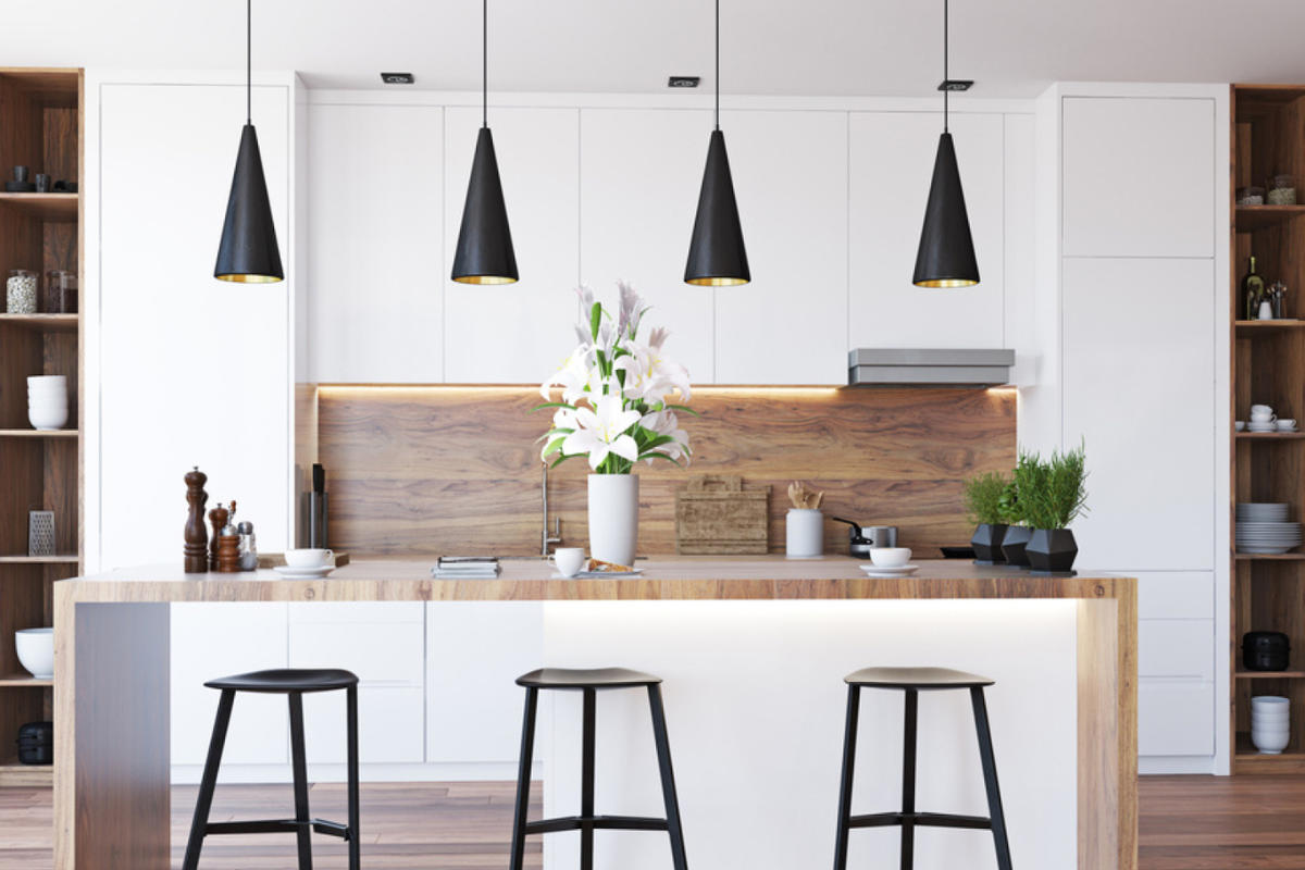 RECURRING HOUSE CLEANING