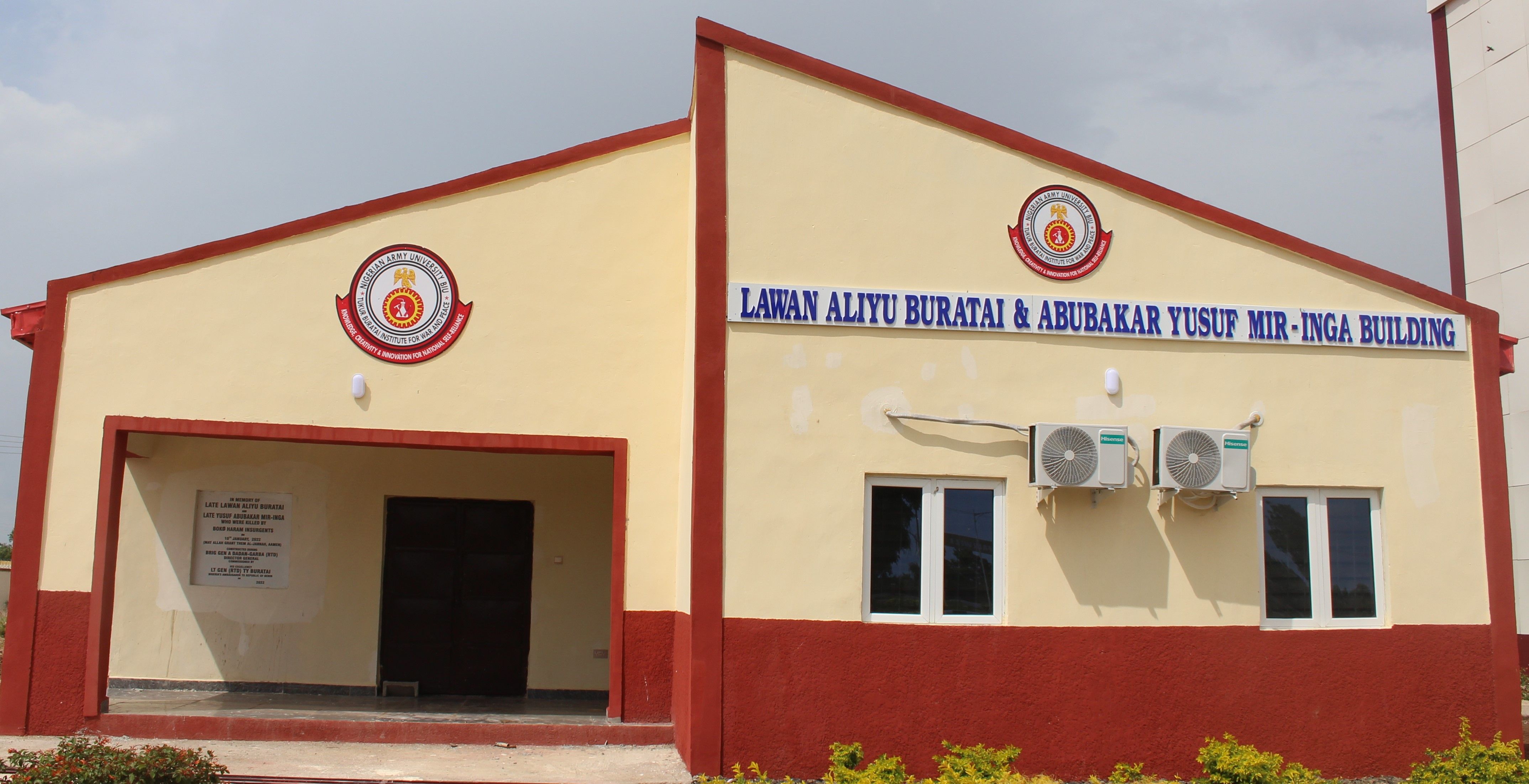 INSTITUTE STORE