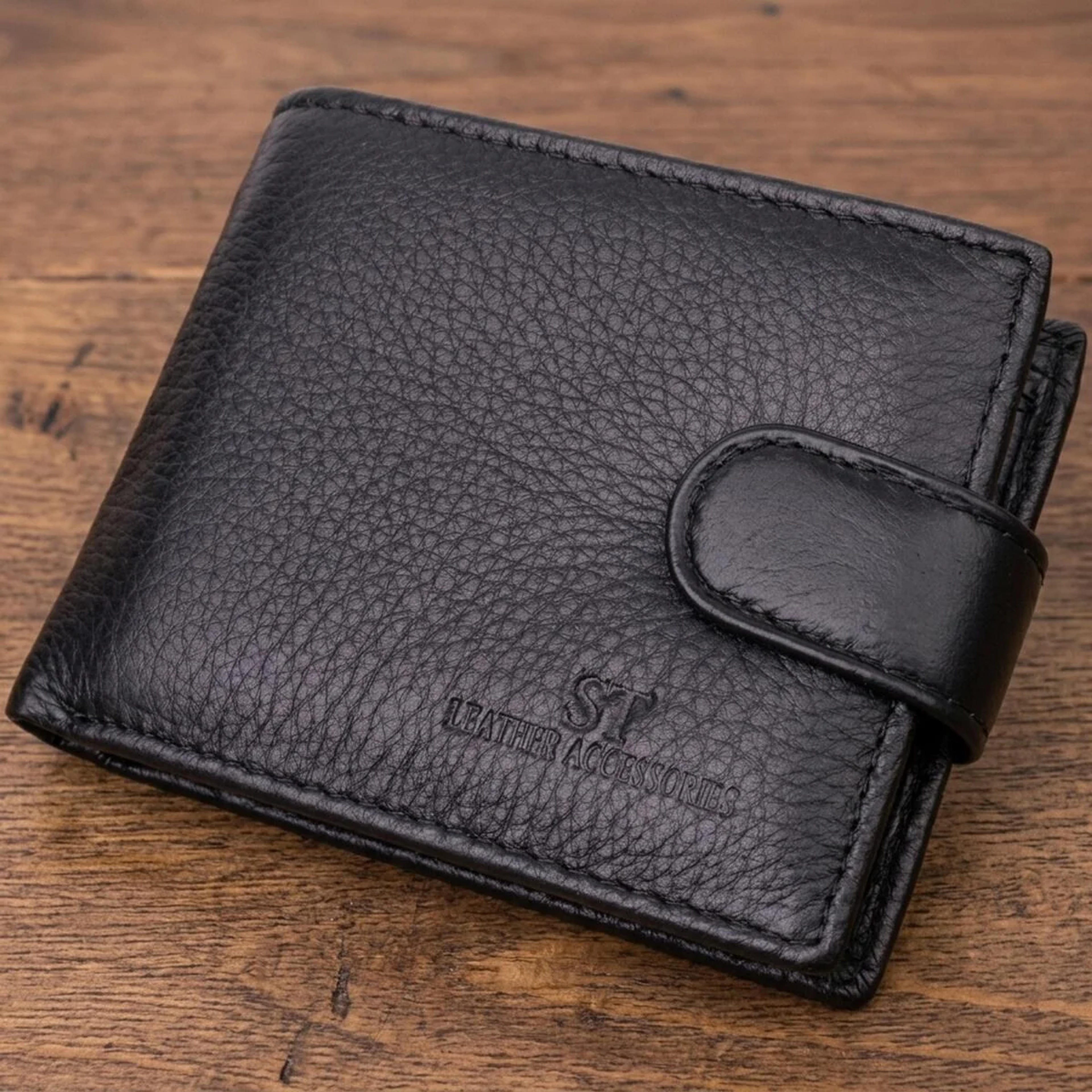 Невеликий місткий гаманець із натуральної шкіри ST Leather 22456 Чорний
