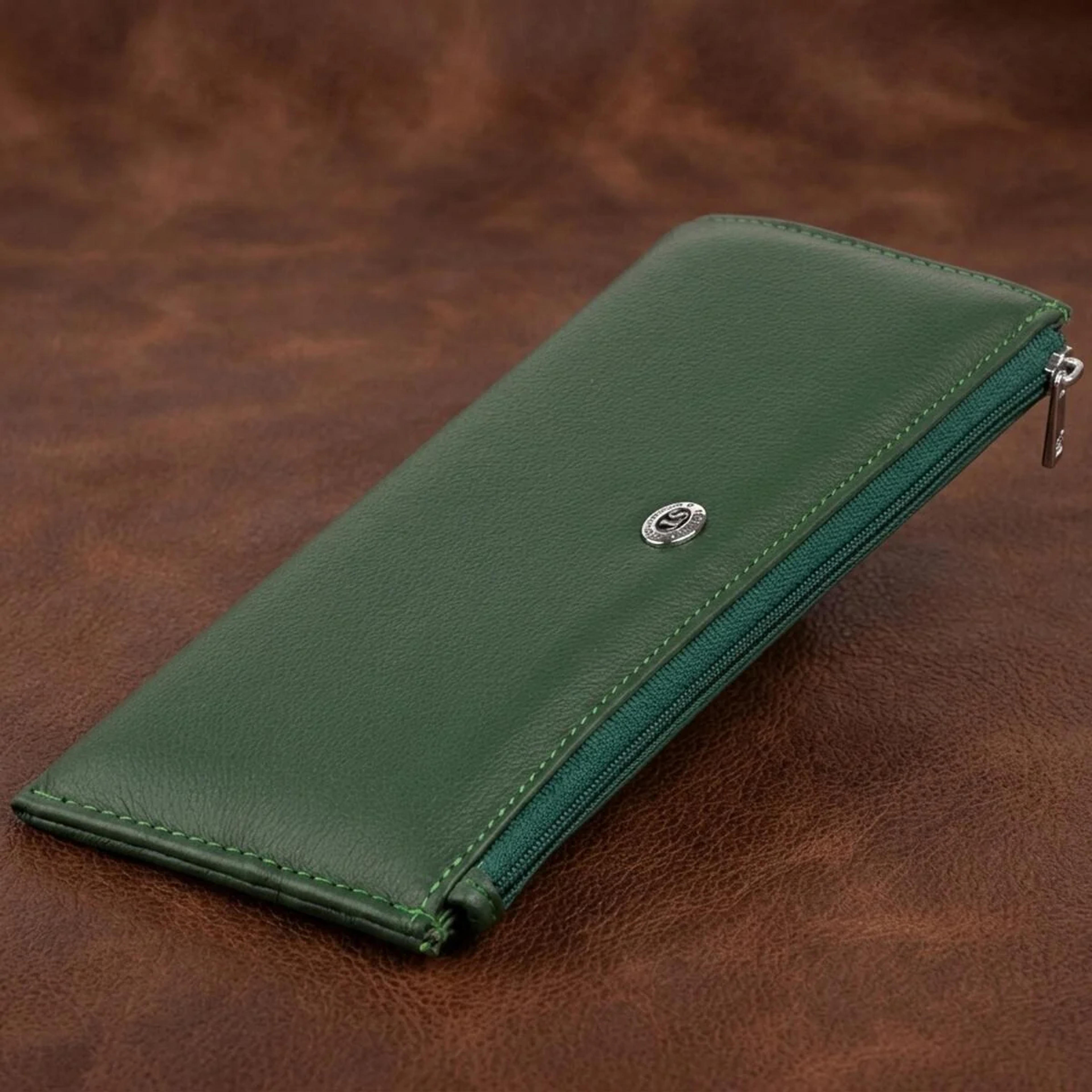 Горизонтальний тонкий гаманець зі шкіри унісекс ST Leather 19328 Зелений
