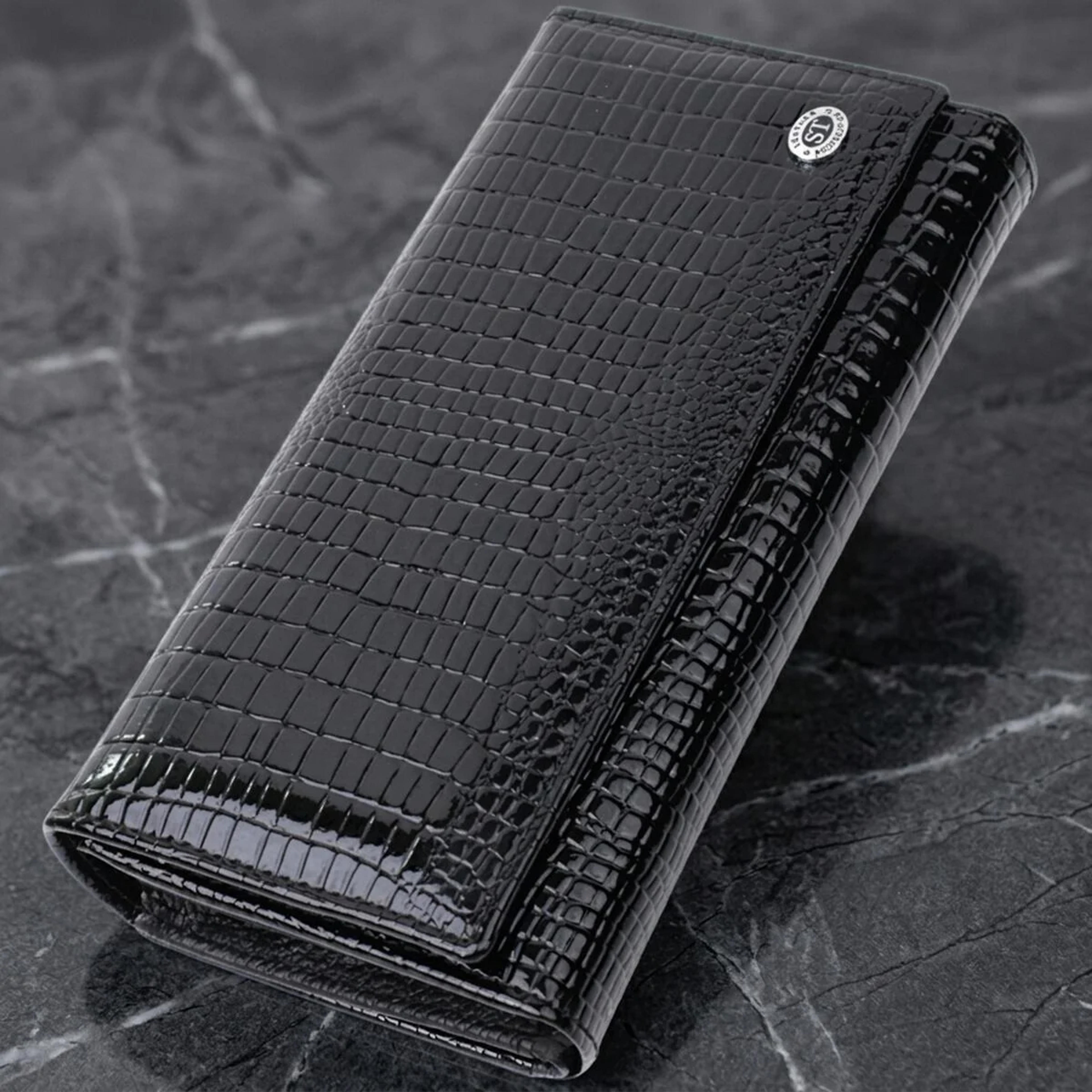 Лакований шкіряний гаманець з блоком для кредитних карток ST Leather 22683 Чорний