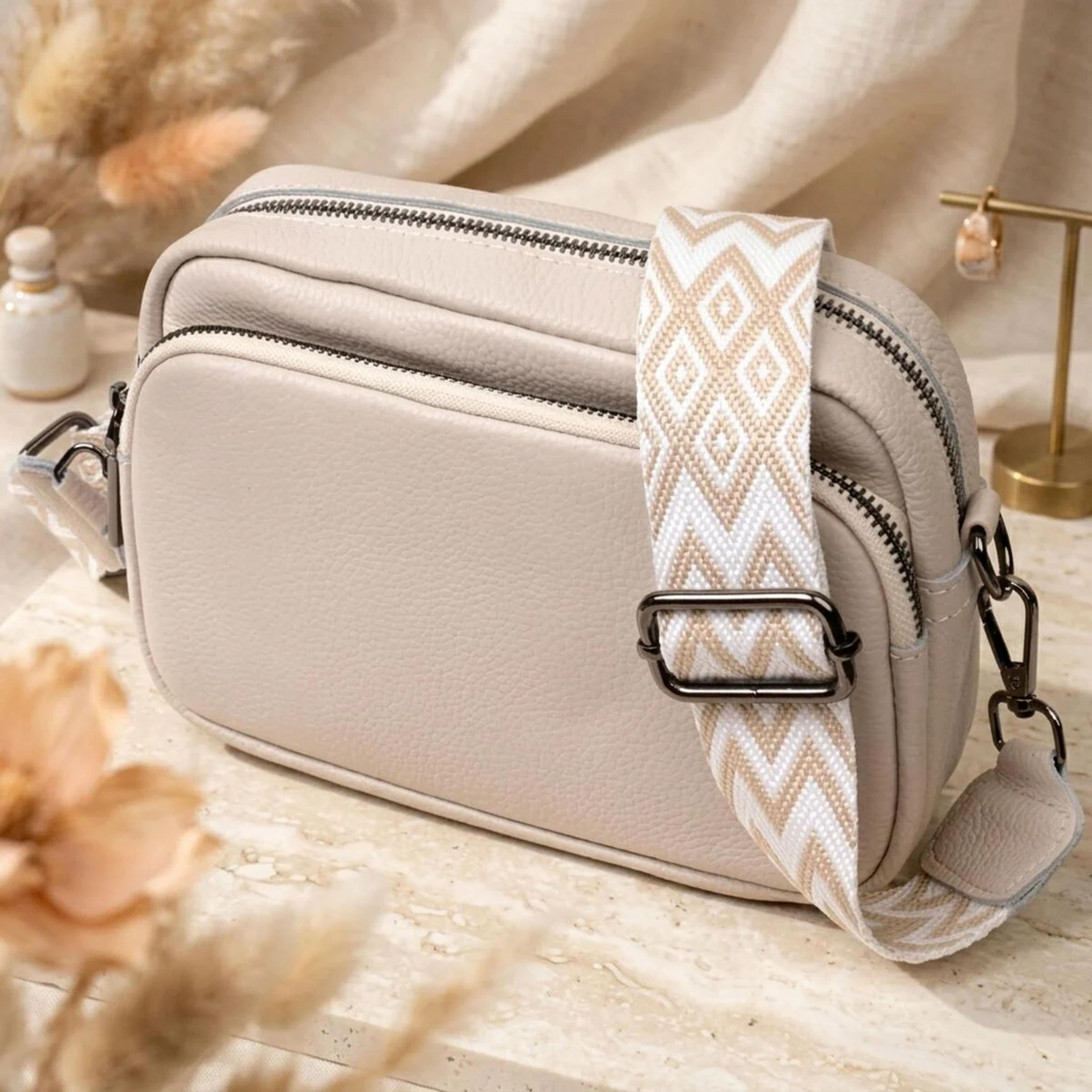 Стильна сумка жіноча крос-боді з натуральної шкіри Vintage 22295 Біла
