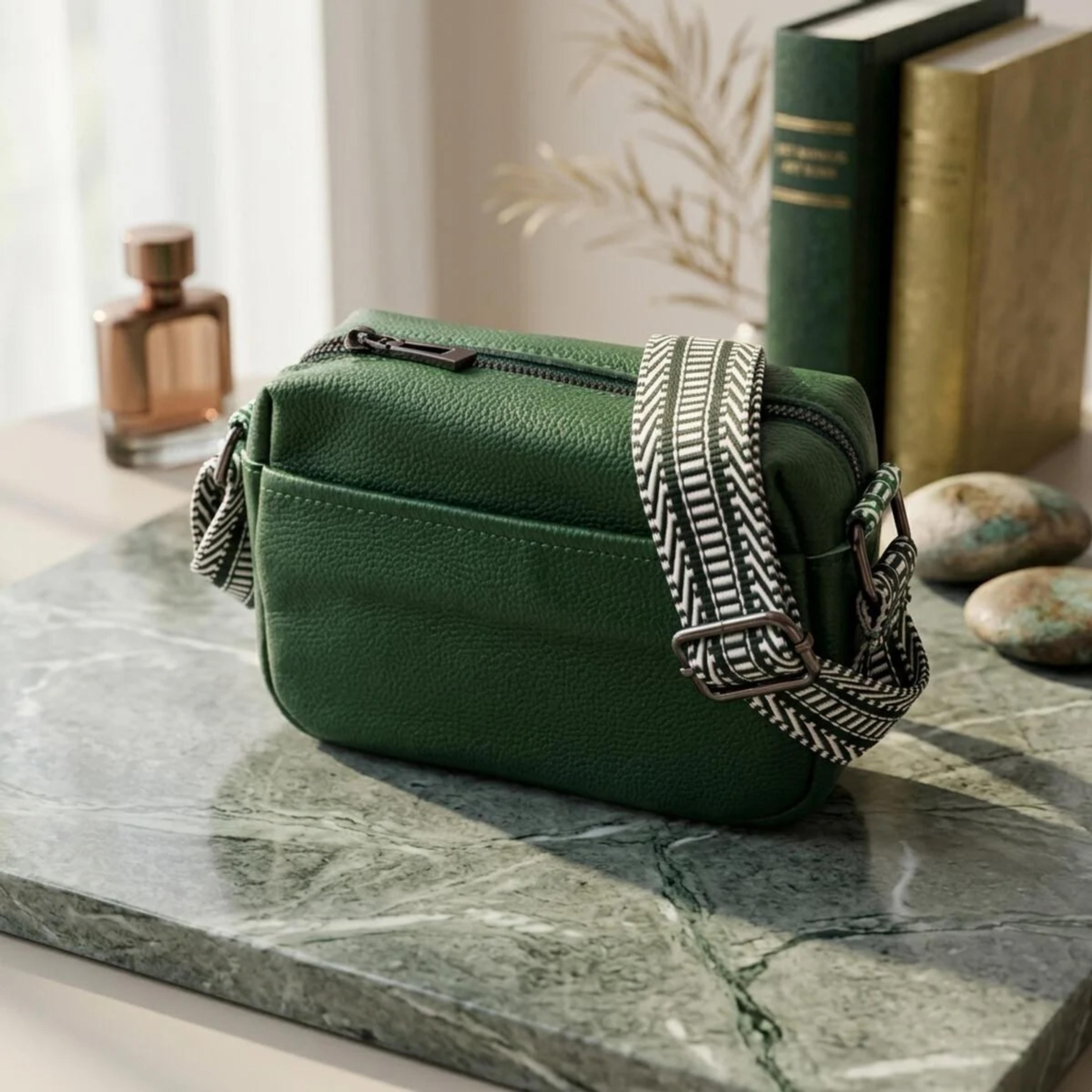 Сумка на одне відділення для стильних жінок із натуральної шкіри Vintage 22603 Зелена