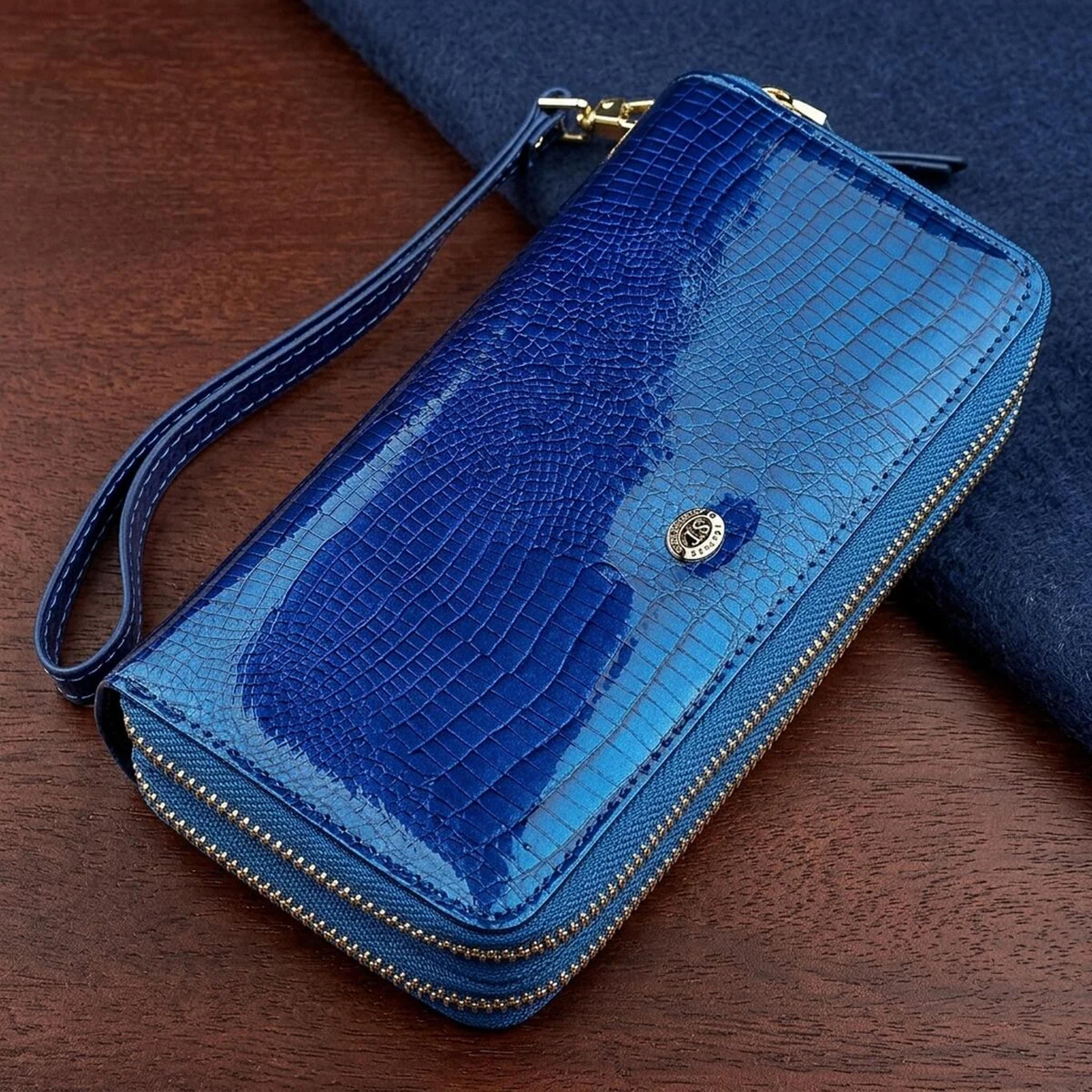 Гаманець жіночий ST Leather 18447 (S5001A) на блискавці Синій