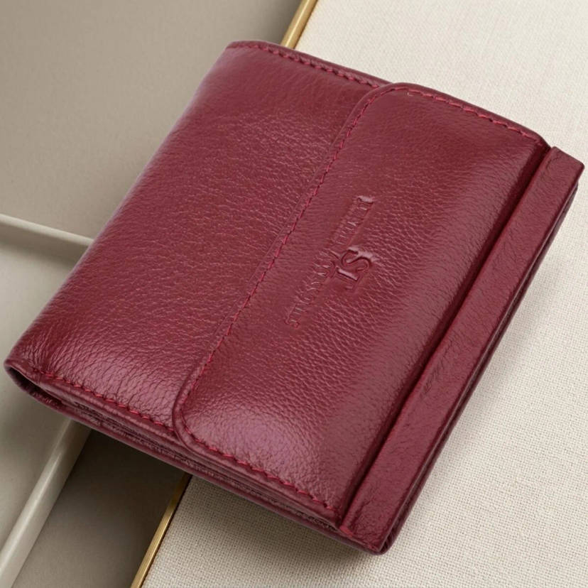 Невеликий жіночий гаманець з монетницею з натуральної шкіри ST Leather 22544 Бордовий
