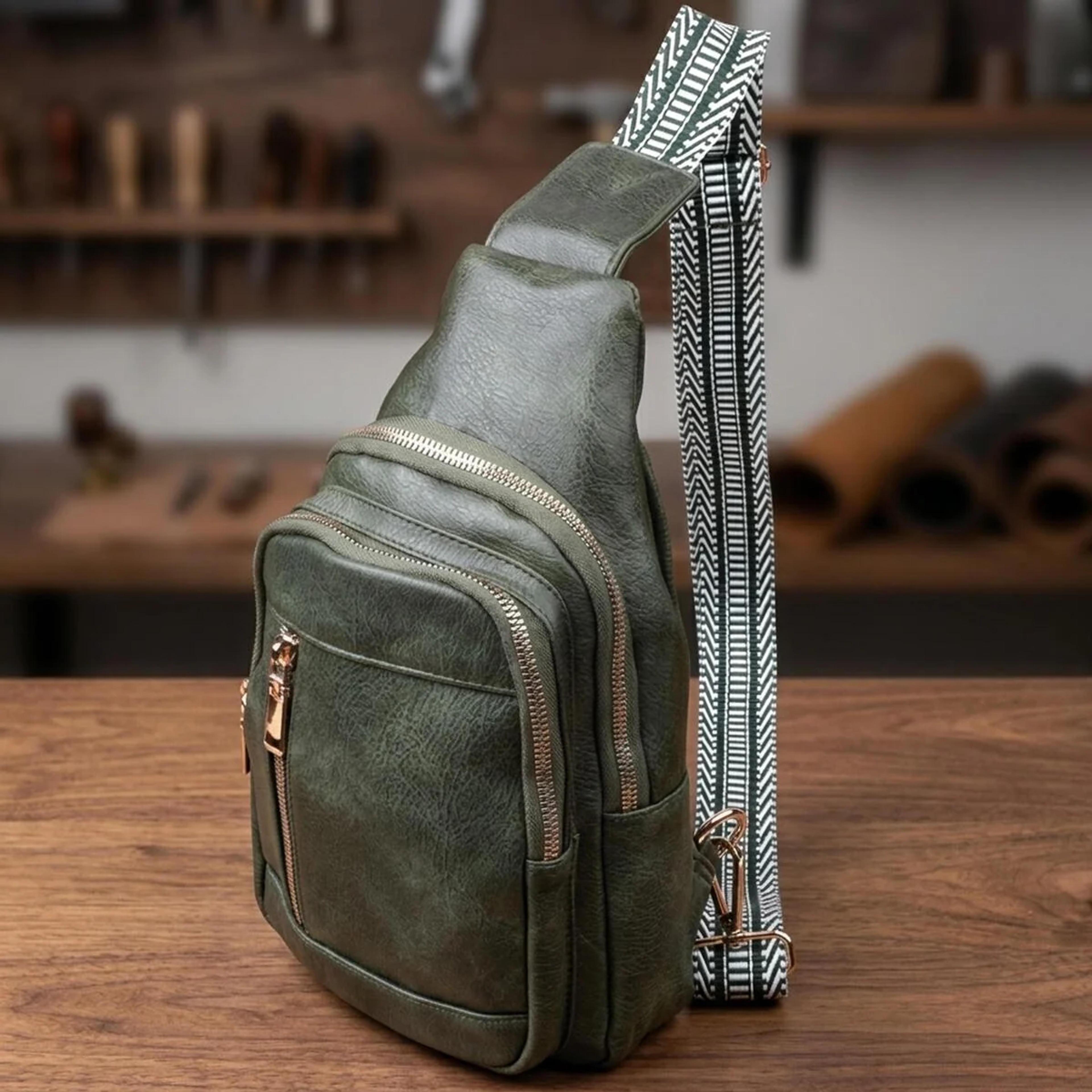 Стильная слинг сумка для женщин из экокожи Vintage 22745 Зеленый