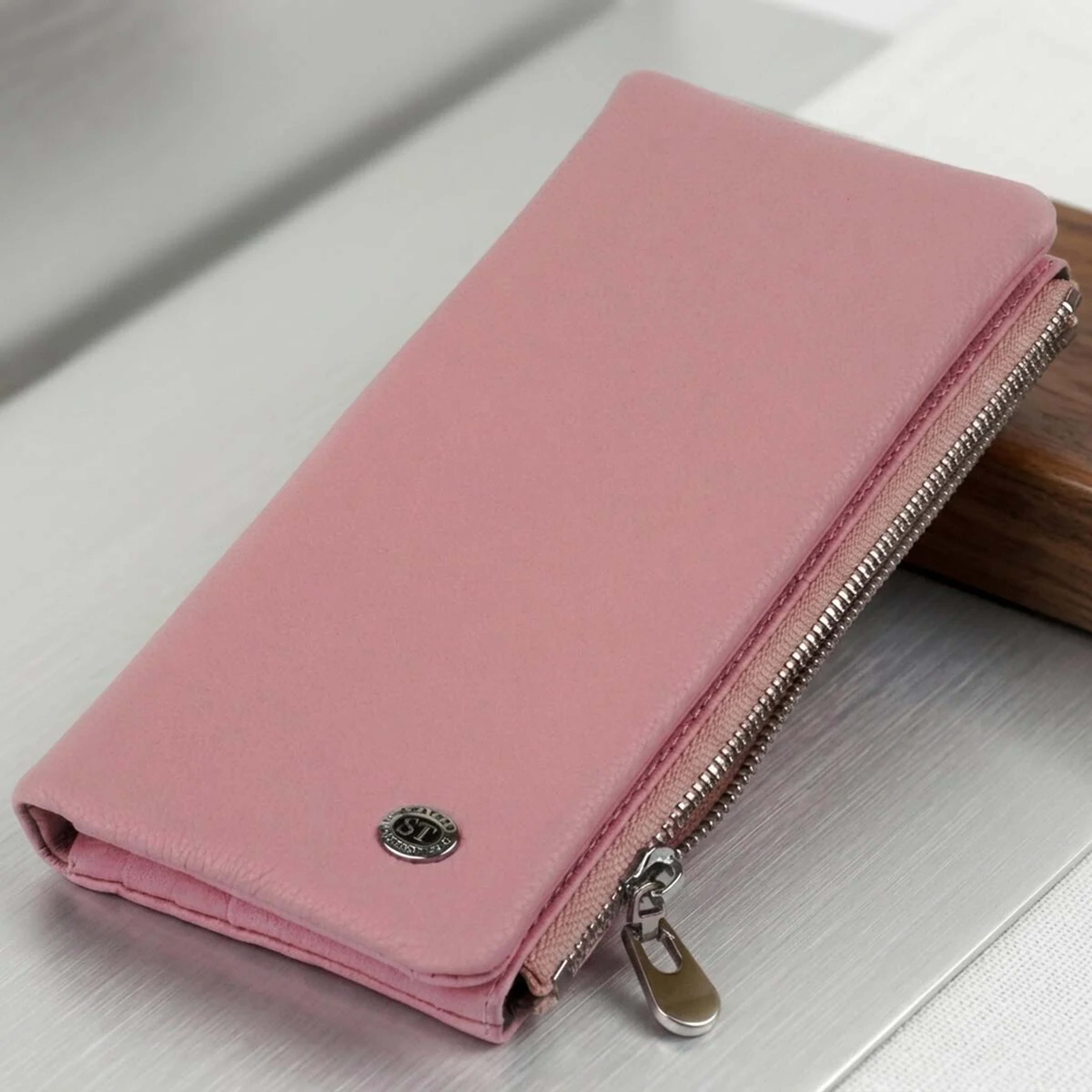 Вертикальный кошелек на кнопке женский ST Leather 19201 Розовый