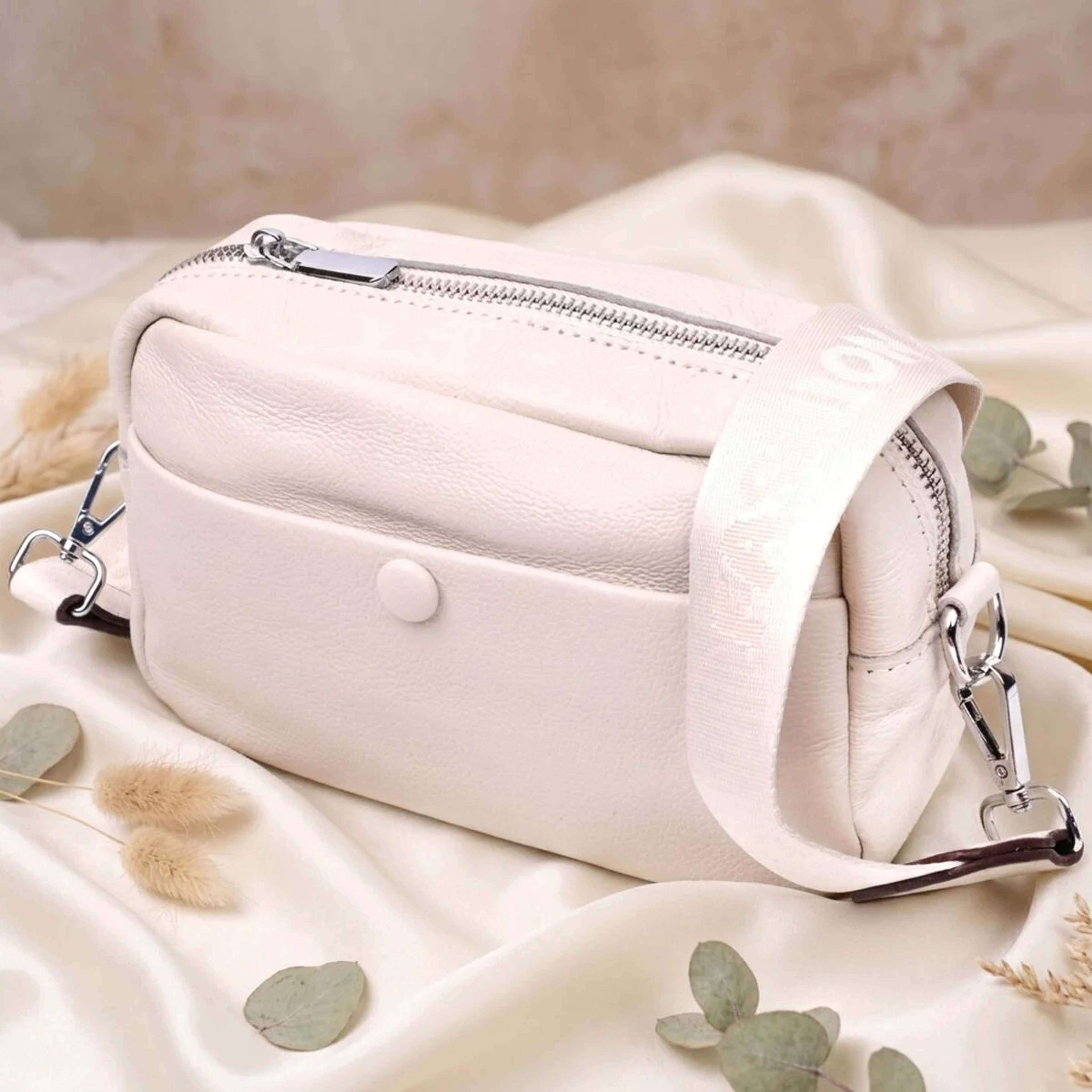 Якісна сумка для жінок з натуральної м'якої шкіри Vintage 22438 Біла