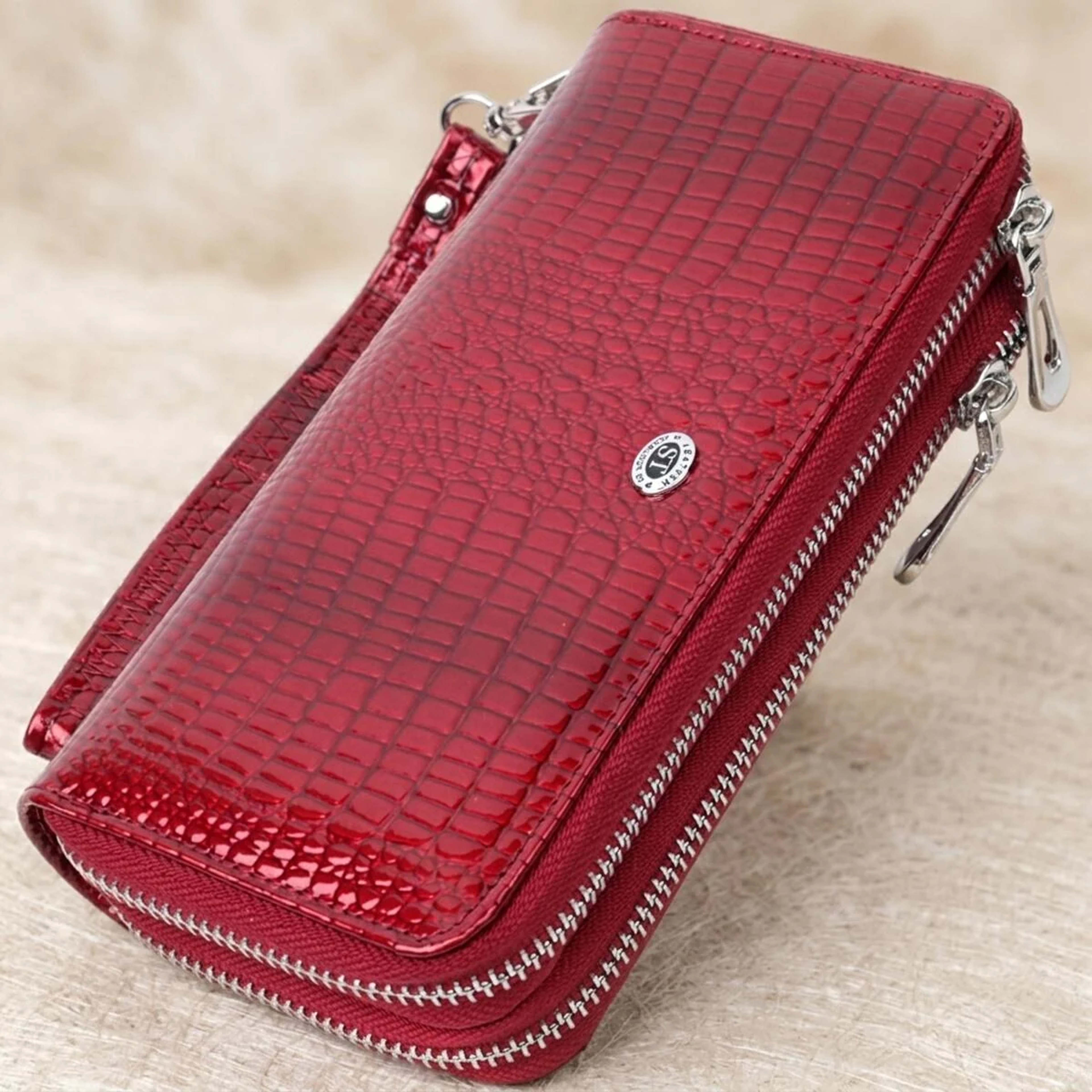 Фактурний клатч на два відділення з лакованої натуральної шкіри ST Leather 22692 Червоний