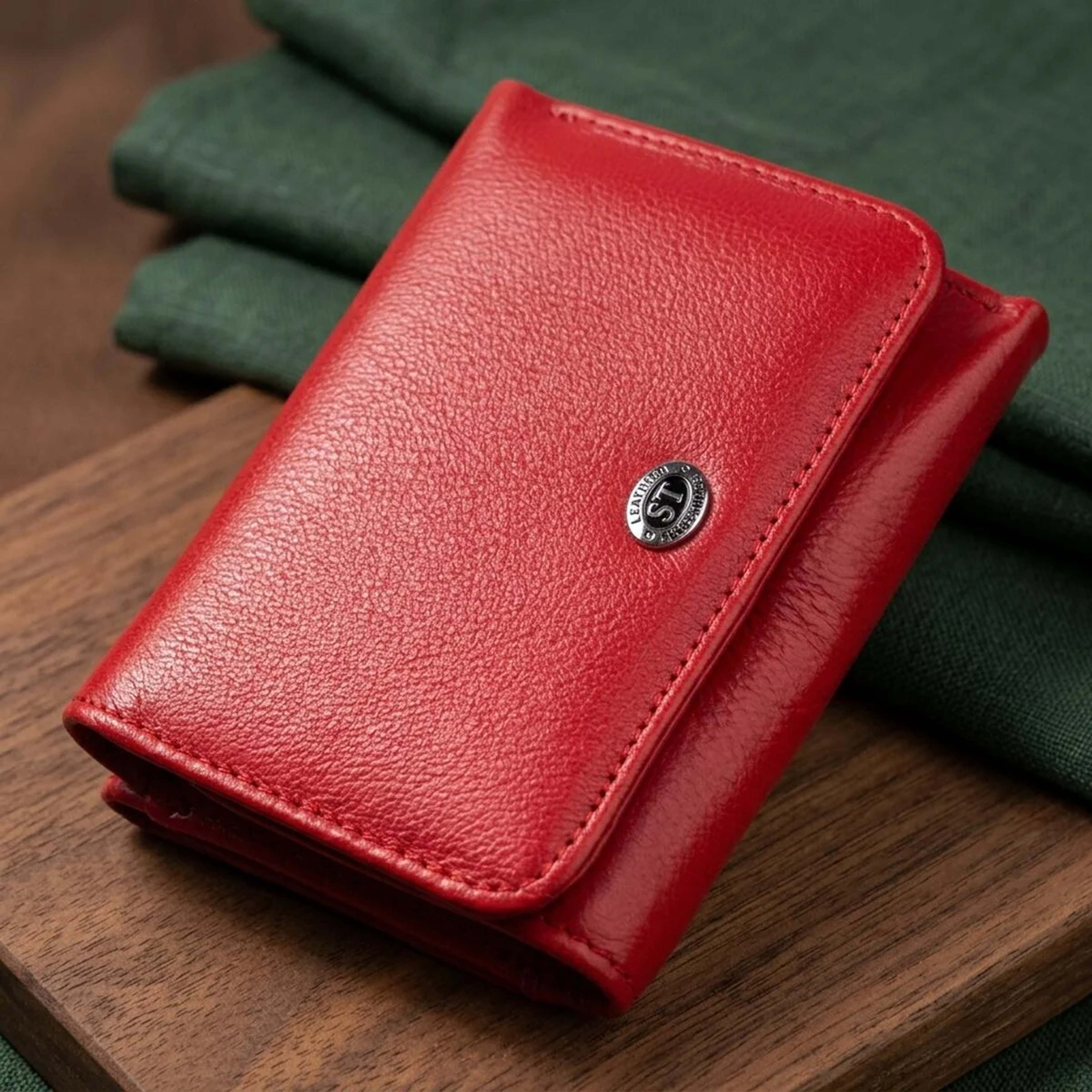 Горизонтальний гаманець для жінок із натуральної шкіри ST Leather 19478 Червоний