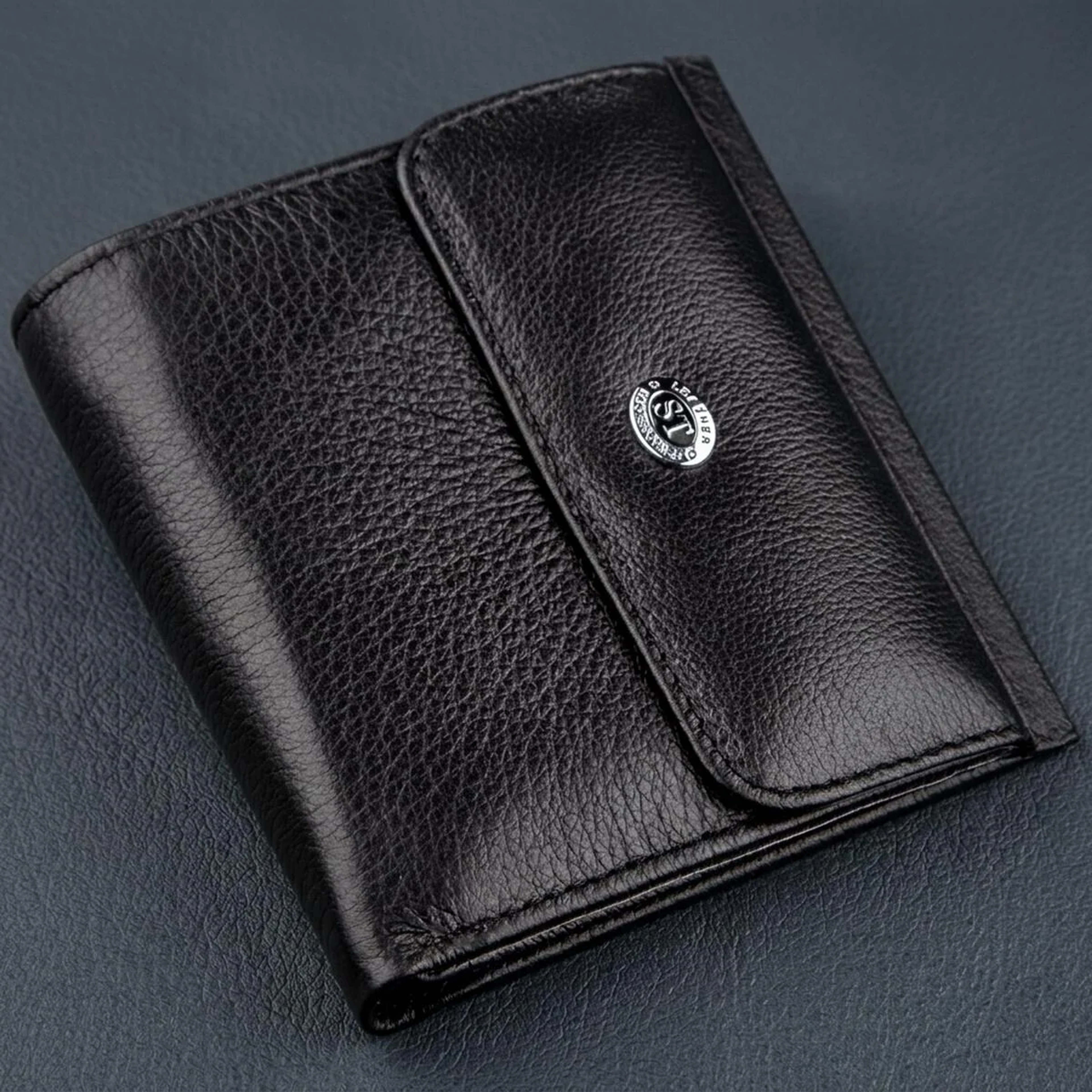 Жіночий гаманець з монетницьою ST Leather 18919 Чорний