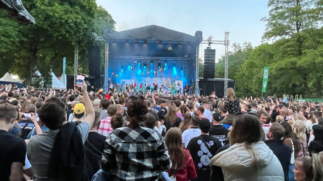 Alternative Perspektive der Mainstage