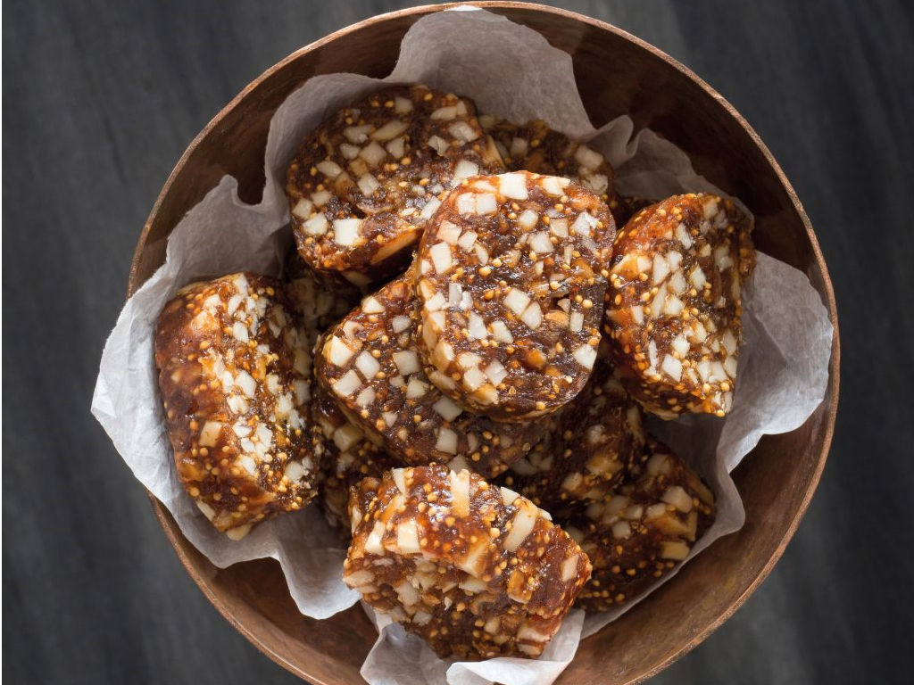 Spanish fig balls / Pan de Higo recipe