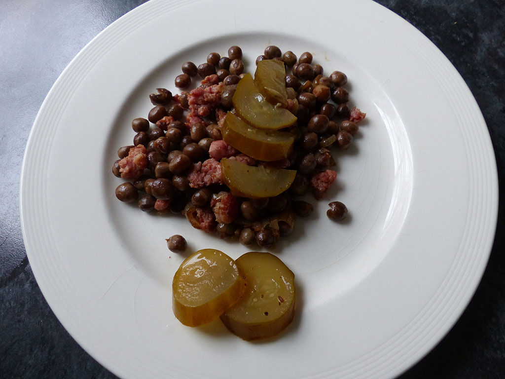 Dutch Blue Podded Pea Dish