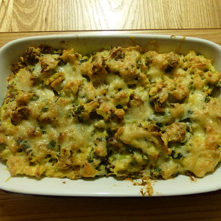 Leek and sausage pie