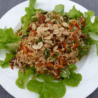 Lettuce with fried Tempeh