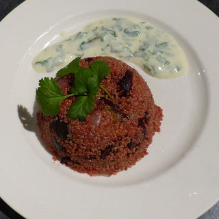 Pink Quinoa with roasted beetroot