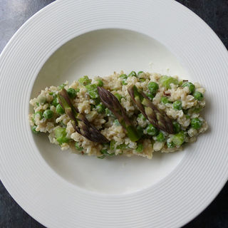 Vegan Risotto with garden peas