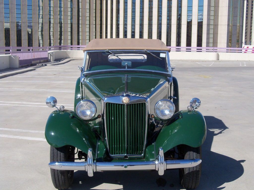 Very nice 1951 MG T Series Roadster