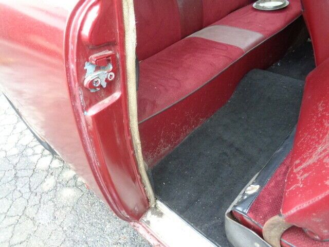 1951 Ford Deluxe Flathead V8 Shoe Box