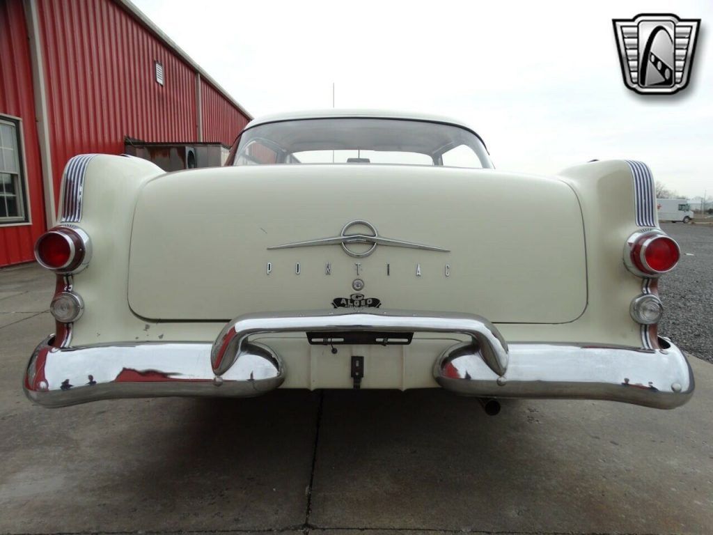 1955 Pontiac Star Chief