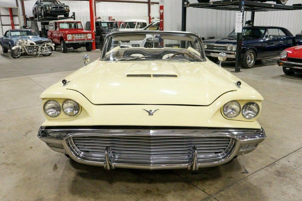1959 Ford Thunderbird