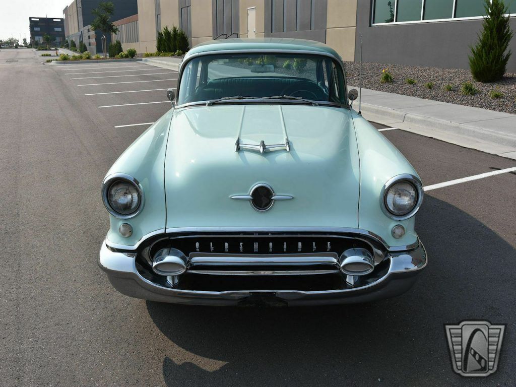 1955 Oldsmobile Rocket 88