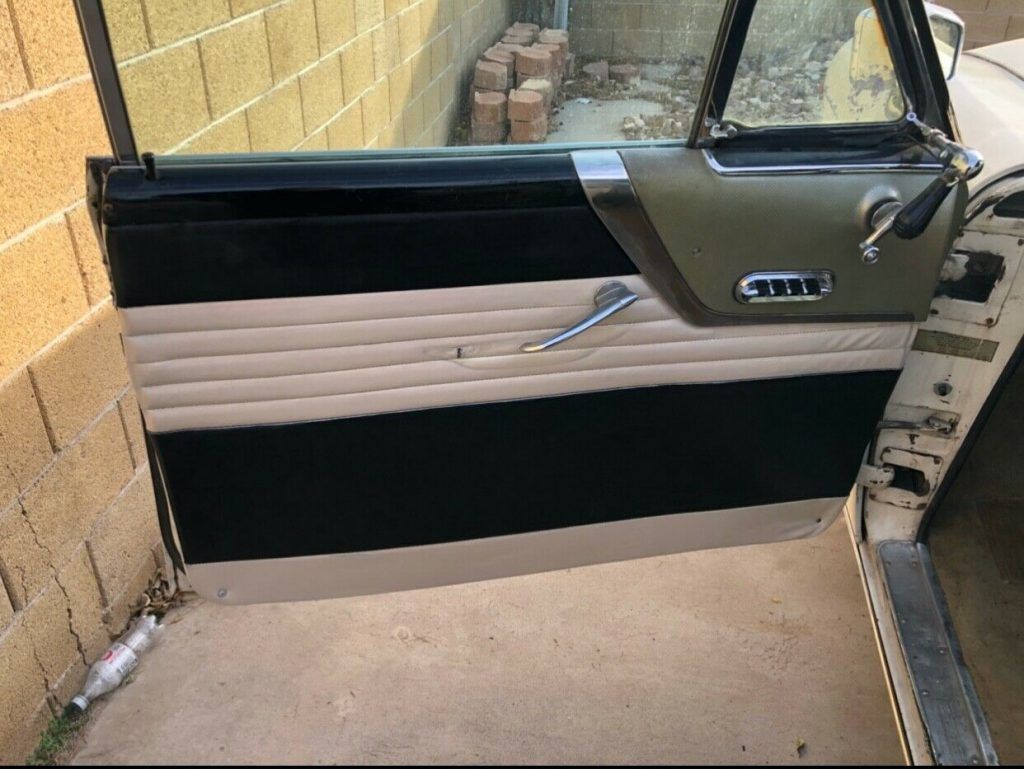 1954 Lincoln Capri Coupe