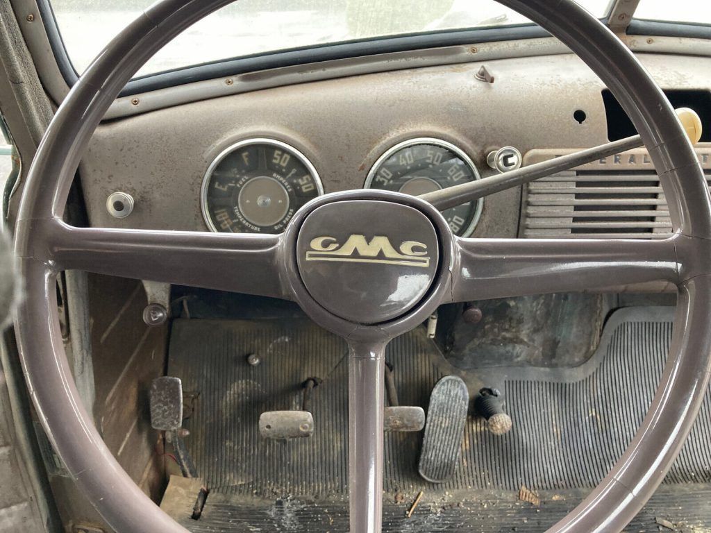 1952 GMC Stakeside 3100 truck