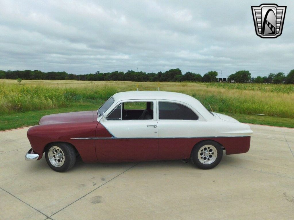 Pearl White / Maroon 1950 Ford Custom 302 CID V8 4 Speed auto w/ Overdrive Auto
