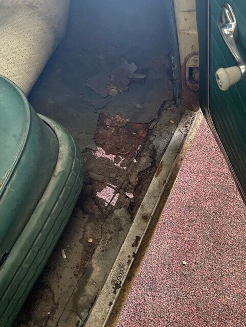 1956 Pontiac Chieftan 2 door hardtop