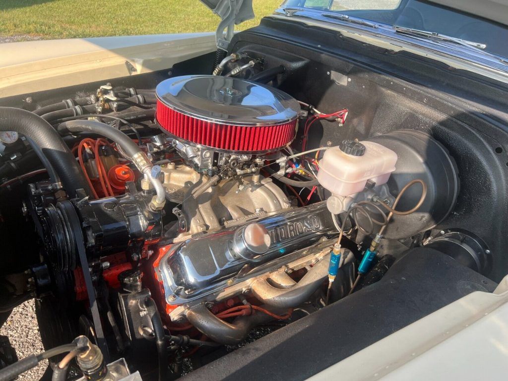 1953 Pontiac Chieftain