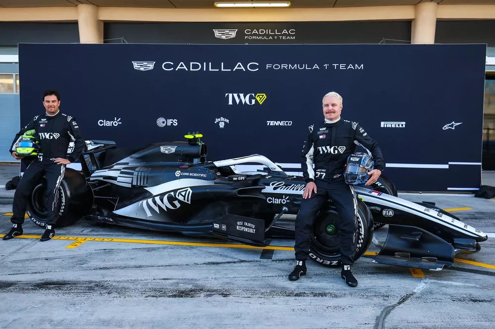 sergio-perez-cadillac-racing-v-2__vYUOUNCy.webp