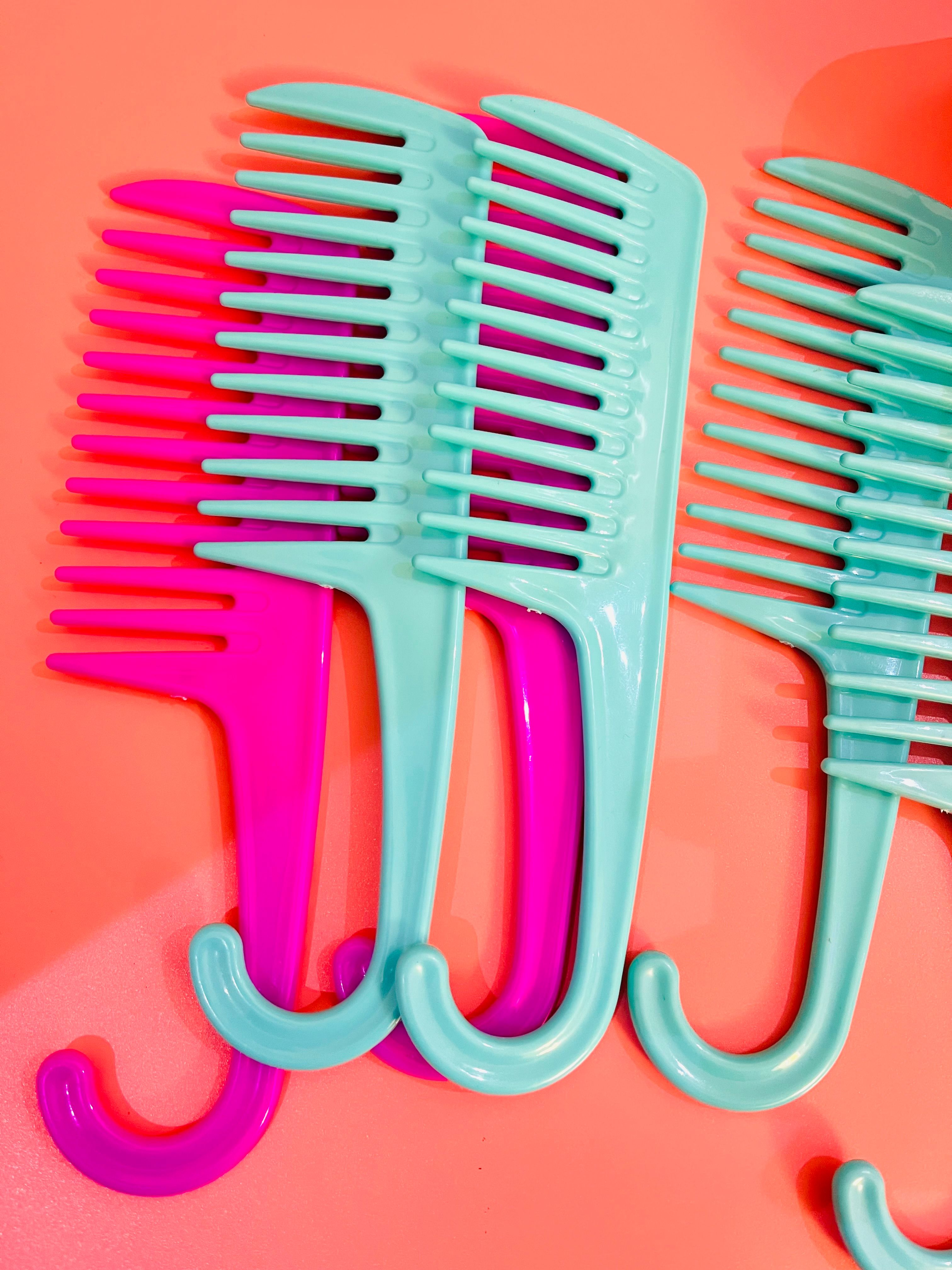 Wide tooth comb Image